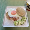 ビートルズ食堂's cooksnap of when they made イングリッシュマフィンサンド！朝食に。.