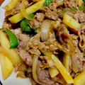 Risaru777's cooksnap of when they made 豚肉とじゃがいものオイスター黒胡椒炒め♪.