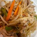 なおすけ151a's cooksnap of when they made 豚こまチャプチェ。かさ増しの定番。.