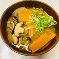 azbjbn's cooksnap of when they made 南瓜と舞茸の味噌汁.