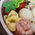 ♡YKitchen♡'s cooksnap of when they made お弁当♬　可愛いハムのお花♪.