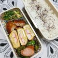 2児ママみきてぃ's cooksnap of when they made お弁当の彩りに◎◎カニカマ巻き卵焼◎◎.