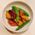 *けいこっこ*'s cooksnap of when they made 新じゃがとウィンナーの粒マスタード炒め.