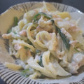 のみのみ。's cooksnap of when they made 牛乳で。鮭とほうれん草のクリームパスタ.