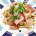 サンディサンディ's cooksnap of when they made 免疫力！黒舞茸新玉葱のバター醤油炒め.