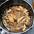 ♡crew♡'s cooksnap of when they made 糸こんにゃくとしめじのピリ辛煮.