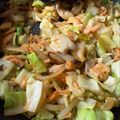 naopreza's cooksnap of when they made 絶品！塩鮭とキャベツのガリバタ醤油炒め.