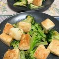猫のミイヤ's cooksnap of when they made ハンペンとブロッコリーのバタポン炒め.