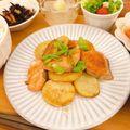 のんちごはん♡'s cooksnap of when they made 鮭とじゃがいものにんにくバタポン炒め.