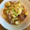 メイプルママ☆'s cooksnap of when they made 鶏肉とキャベツとじゃが芋の味噌バター炒め.