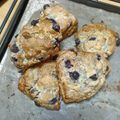 ＜ふしぎちゃん＞'s cooksnap of when they made 簡単HMでブルーベリースコーン。朝食にも.