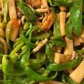 きゃろぽて's cooksnap of when they made 高野豆腐のチンジャオロース風.