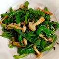 サンフラワー30's cooksnap of when they made ピーマンとぶなぴーの塩昆布炒め。.