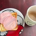 ママメイン！時々子供's cooksnap of when they made おひとりさまのパンがサクサクハムトースト.