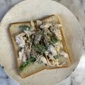 ナピト's cooksnap of when they made サラダチキンとキュウリの朝たんトースト.