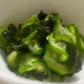 にゃつめ〜's cooksnap of when they made コレが黄金比！きゅうりとワカメの酢の物☆.