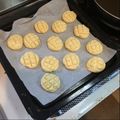 ちゅい's cooksnap of when they made メロンパンクッキー.