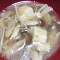 りんももな's cooksnap of when they made オイスターソースでコクある☆きのこスープ.