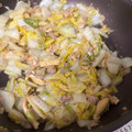 クック1P3ZDN☆'s cooksnap of when they made 5分で簡単！白菜とツナ・油揚げの旨煮.