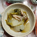 ♡Catherine's cooksnap of when they made 白菜と油揚げとしめじの煮浸し☆.