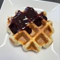 tomako...'s cooksnap of when they made めちゃ簡単＊ヨーグルトワッフル.