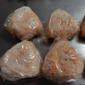 ひんべえ's cooksnap of when they made 鮭フレークとごまのオイルおにぎり.