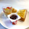 かっちゃん杉's cooksnap of when they made 韓国発ビヨットヨーグルト♪いちごチョコ.