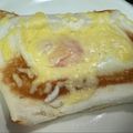 なーなちゃん's cooksnap of when they made 朝食に☆はんぺんチーズに卵がトロ~‼︎.