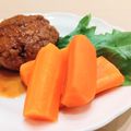 イエローバード's cooksnap of when they made ハンバーグ付け合わせ①にんじんのグラッセ.