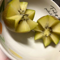 Kちやん☺'s cooksnap of when they made シェフ直伝きれいなキウイの飾り切りその②.