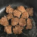＊msmama＊'s cooksnap of when they made まるで牛肉！節約合挽きサイコロステーキ☆.