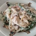 Mary٭•･❁'s cooksnap of when they made アスパラと鮭のクリームパスタ.