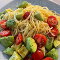 Faiza's cooksnap of when they made トマトとアボカドの冷製パスタ.