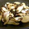 Ｍatu☆Music's cooksnap of when they made 箸休めに☆エリンギ塩こんぶ炒め.