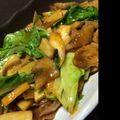 さーちゃんマン's cooksnap of when they made 旨辛☆鶏皮のコチュジャン炒め.