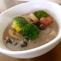 てる坊's cooksnap of when they made 美容に♬黒豆とチキンのクリームシチュー.