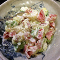 Naragon's cooksnap of when they made アボカドとエビのにんにく醤油マヨ.