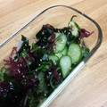 ✻Jin✻'s cooksnap of when they made 簡単☆きゅうりと海藻のさっぱり酢のもの.