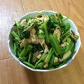 ユウマ☆'s cooksnap of when they made 菜の花と鶏ササミのカラシ醤油和え.