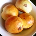 ミクロペリ's cooksnap of when they made 基本の丸レーズンパン.