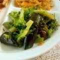 やま22's cooksnap of when they made 茄子とブロッコリーのオイスタマヨ炒め.