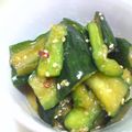 HamdMe's cooksnap of when they made きゅうりのニンニク生姜、胡麻油和え.