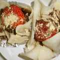 toshiebaba's cooksnap of when they made 生春巻きの皮で♡はったい粉の苺大福.