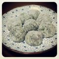 lilyneko's cooksnap of when they made レンジで簡単、よもぎ餅.