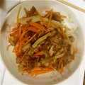 POW58's cooksnap of when they made 豚肉とちくわのオイスターにんにく風味炒め.