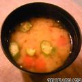 NOWbay's cooksnap of when they made オクラとトマトのみそ汁.
