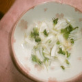 白いぐれーぷ's cooksnap of when they made 新玉ねぎと豆苗のさっぱり生姜サラダ.
