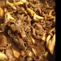 スーヤン's cooksnap of when they made 牛肉とシメジのにんにくバター醤油.