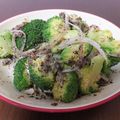 よちりん's cooksnap of when they made ブロッコリーと玉ねぎのゴマおかか和え.
