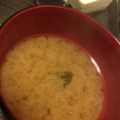 お気楽な嫁。's cooksnap of when they made 白菜と油揚げのお味噌汁.